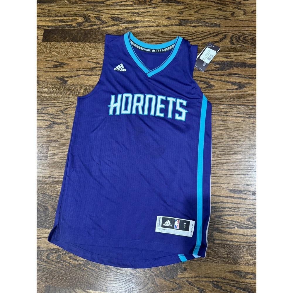 [H82306]‎ Mens Adidas Charlotte Hornets Swingman Jersey SMALL